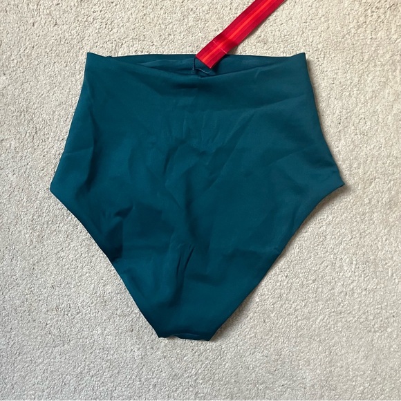 NWT Left on Friday Hi-Tide Bottom, Deep End, Small - Picture 11 of 13